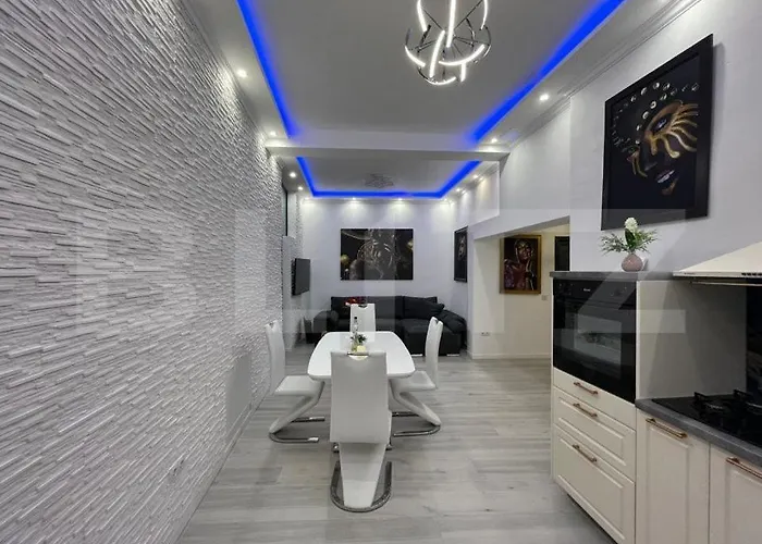 Roxana House Apartment *